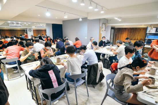 2022 夏季團體活動 推薦多肉盆景觀設計 台北陶藝課 上課實況攝影3
